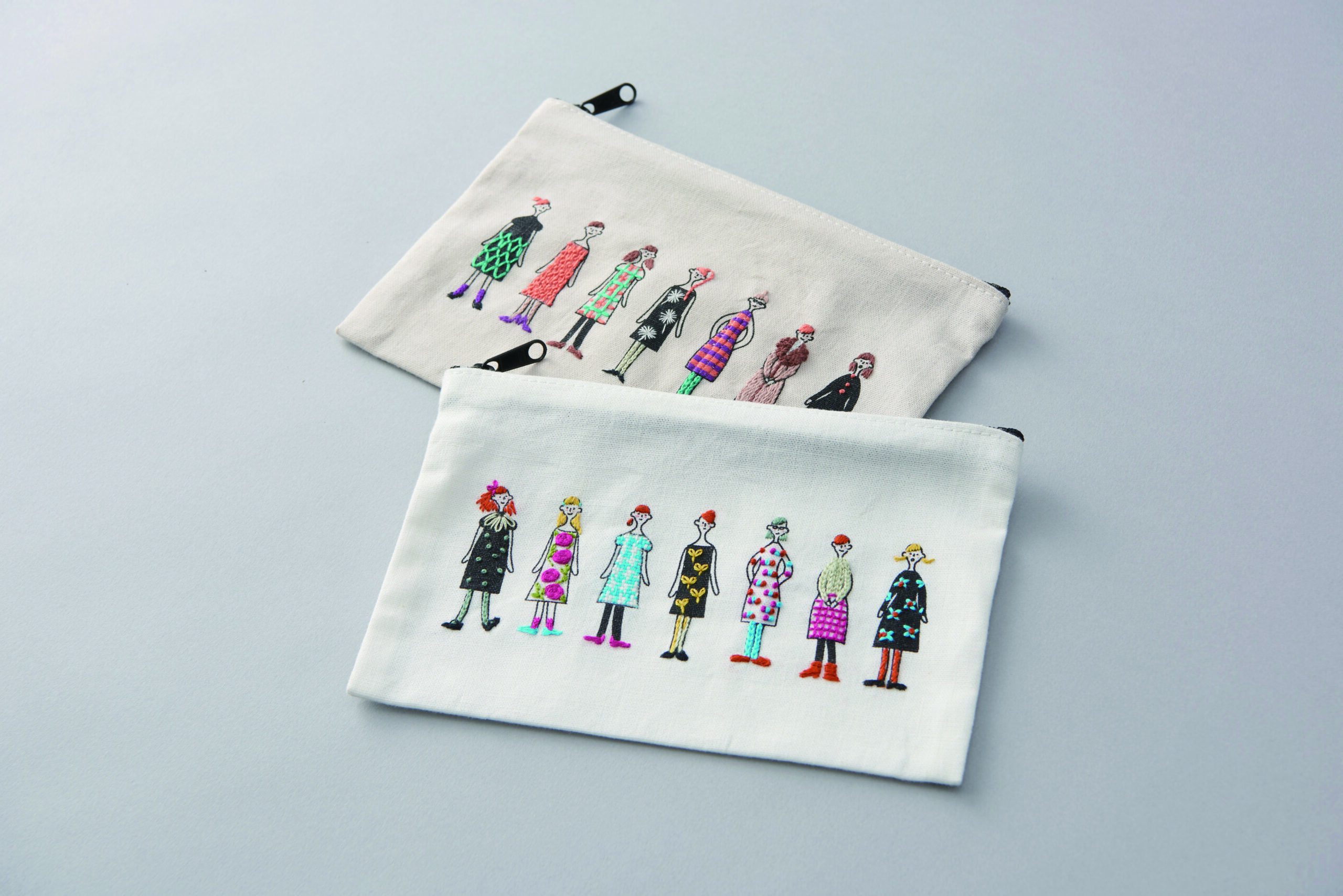 ポーチ　pouch pale